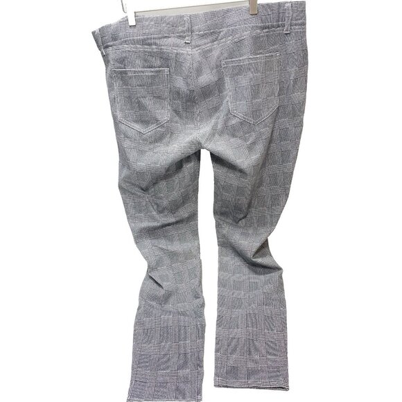 Women's XXL Grey Plaid Pants – Brand New, Stylish, and Comfortable Fit! - Picture 5 of 10